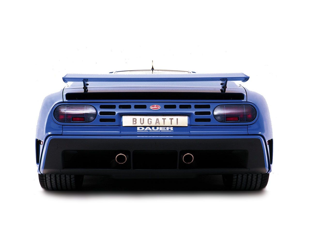 bugatti eb110