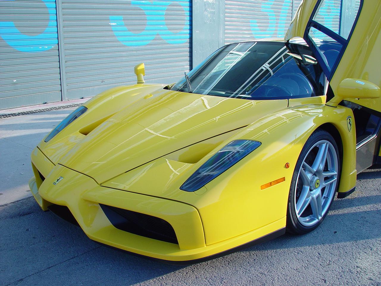 ferrari enzo