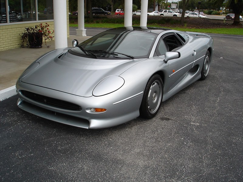 jaguar xj220, jaguar xj 220