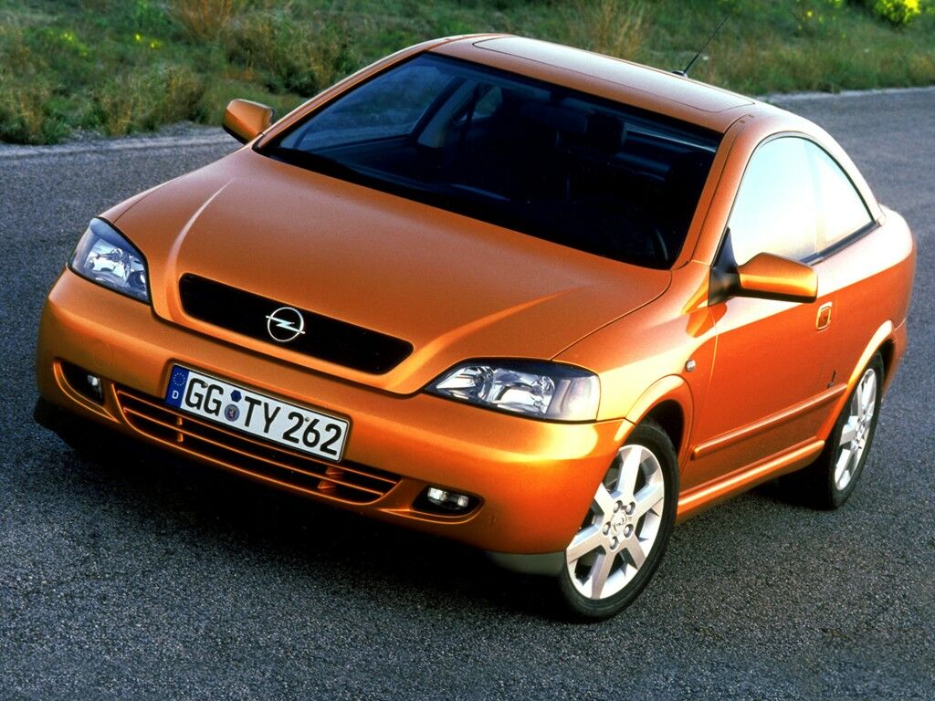 [Image: opel-astra-coupe-bertone-4.jpg]