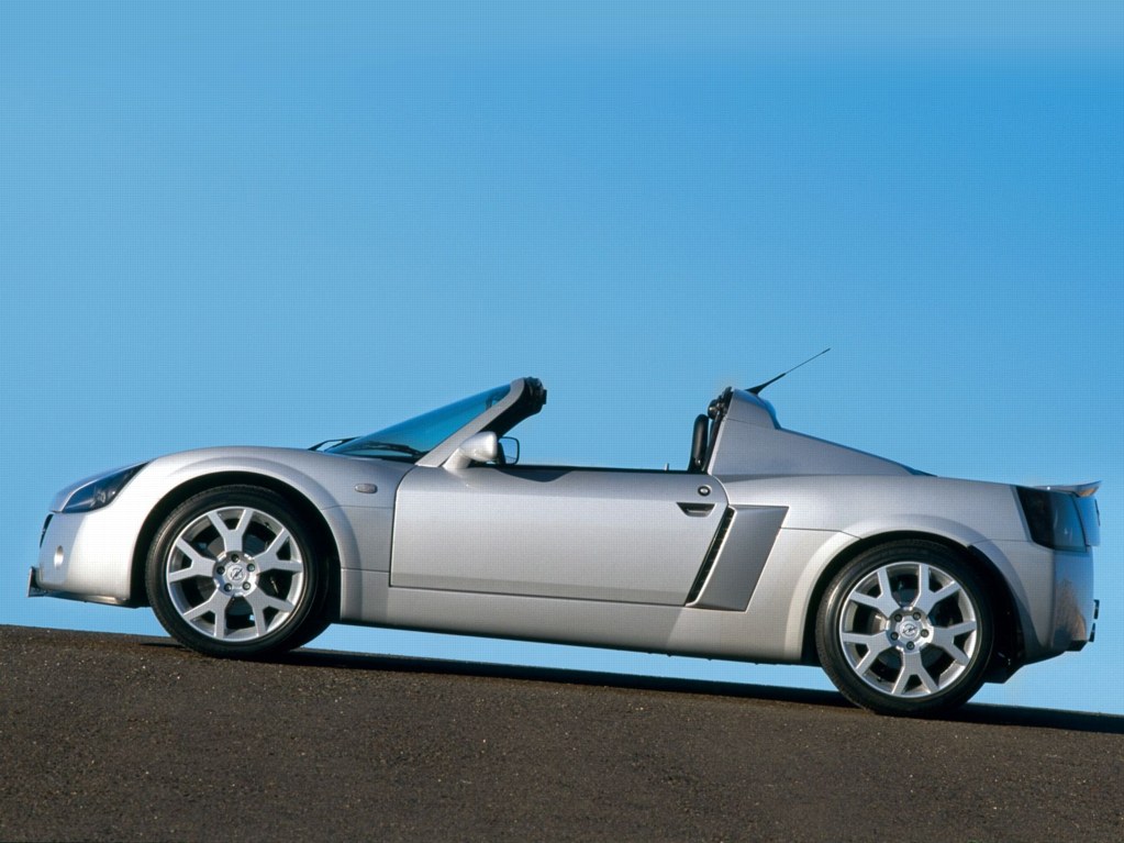 opel speedster, vauxhall speedster